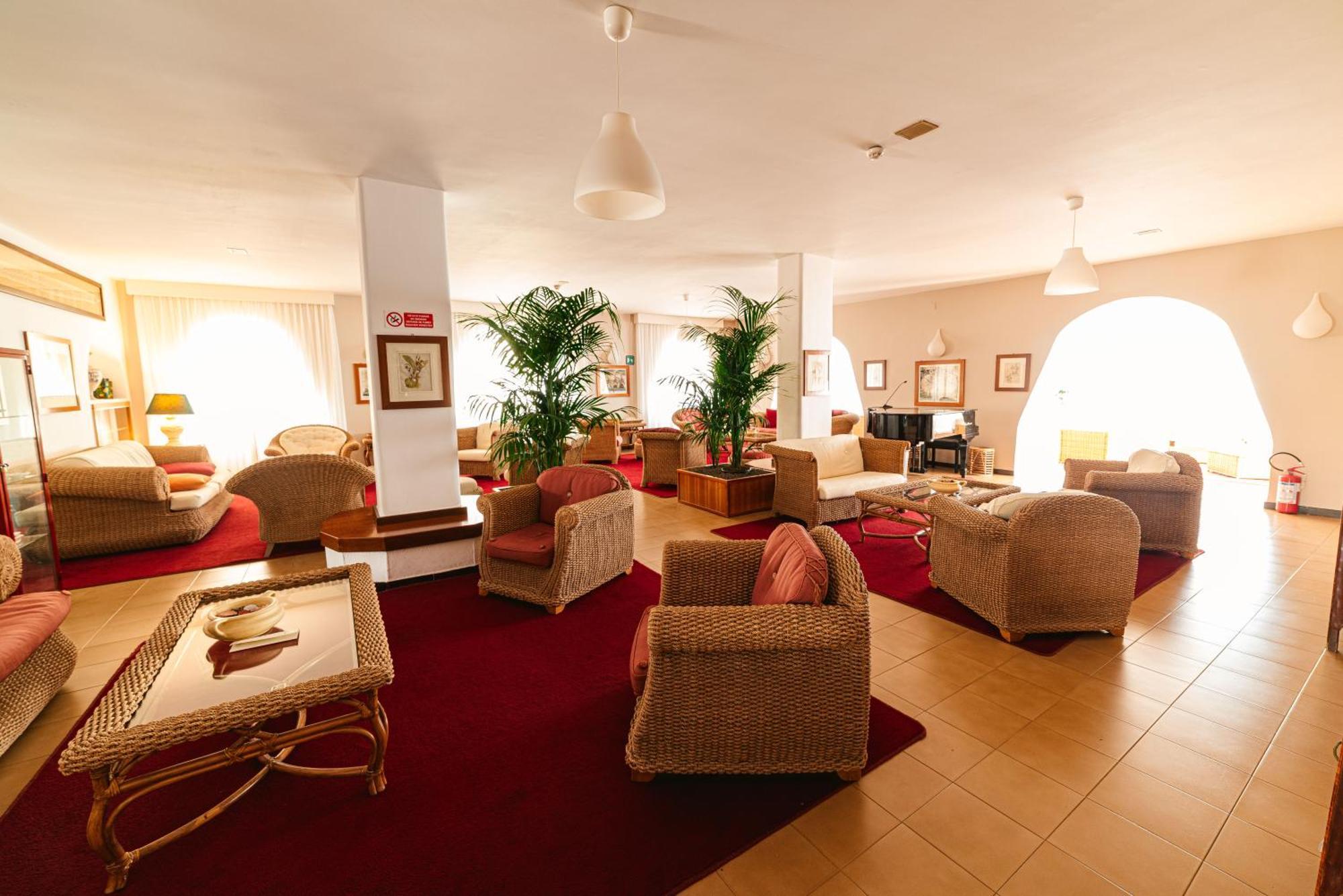 Hotel Degli Aranci Vieste Kültér fotó