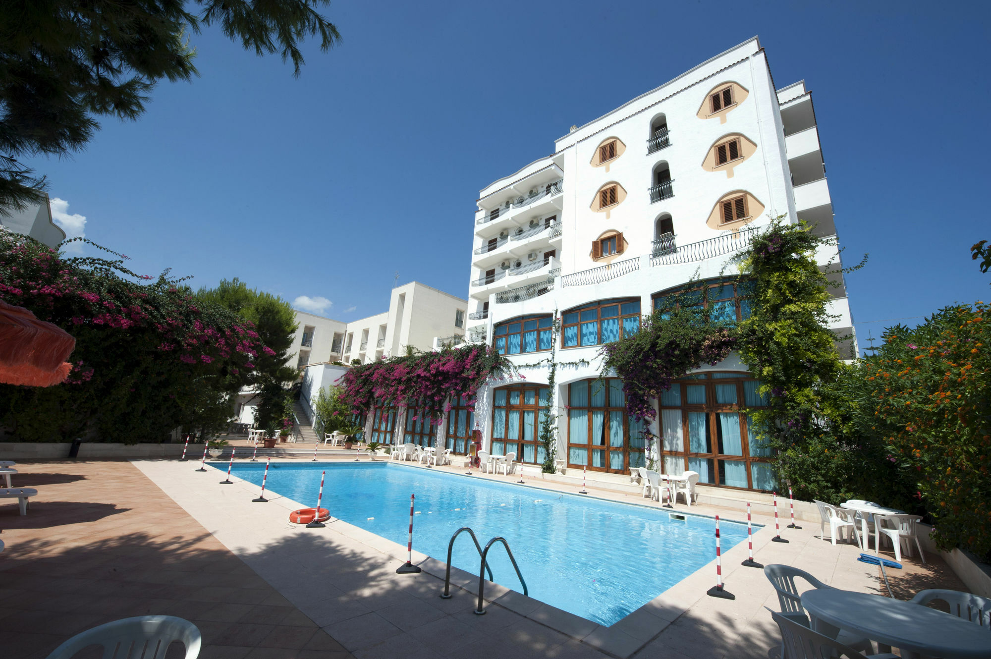 Hotel Degli Aranci Vieste Kültér fotó